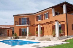 Villa an der Ostküste von Istrien