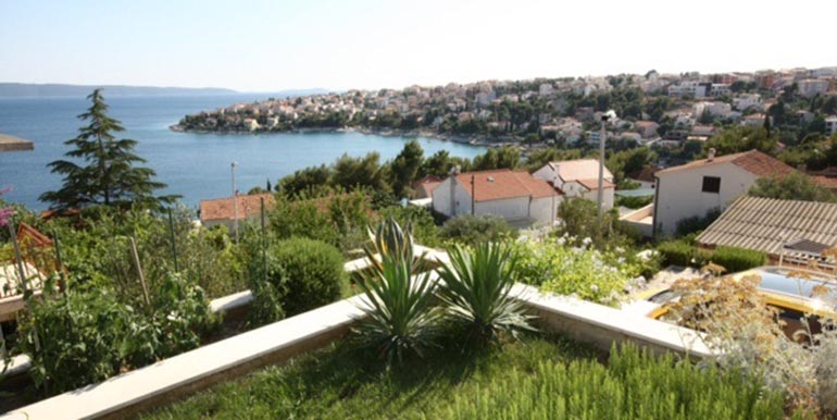 Schöne Villa in der Nähe von Trogir  (11)